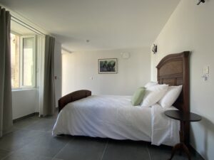 Logement PMR avec salle de bain privative