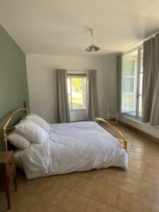 Chambre rez de chaussée sur le parc
